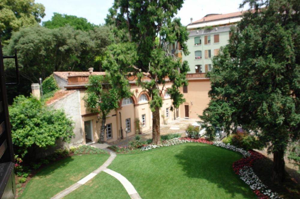 Residence In Centro Мантуя Экстерьер фото